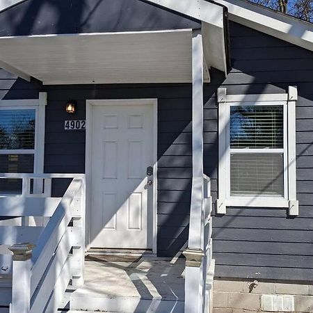 3 Bedroom Hardwood Palace Of Charleston Exterior photo